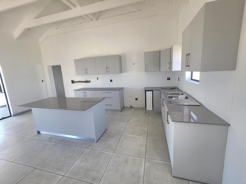 2 Bedroom Property for Sale in Laaiplek Western Cape